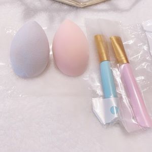 2 Beauty Blender Makeup Sponges with 2 Facial Makeup Applicators Bundle Set